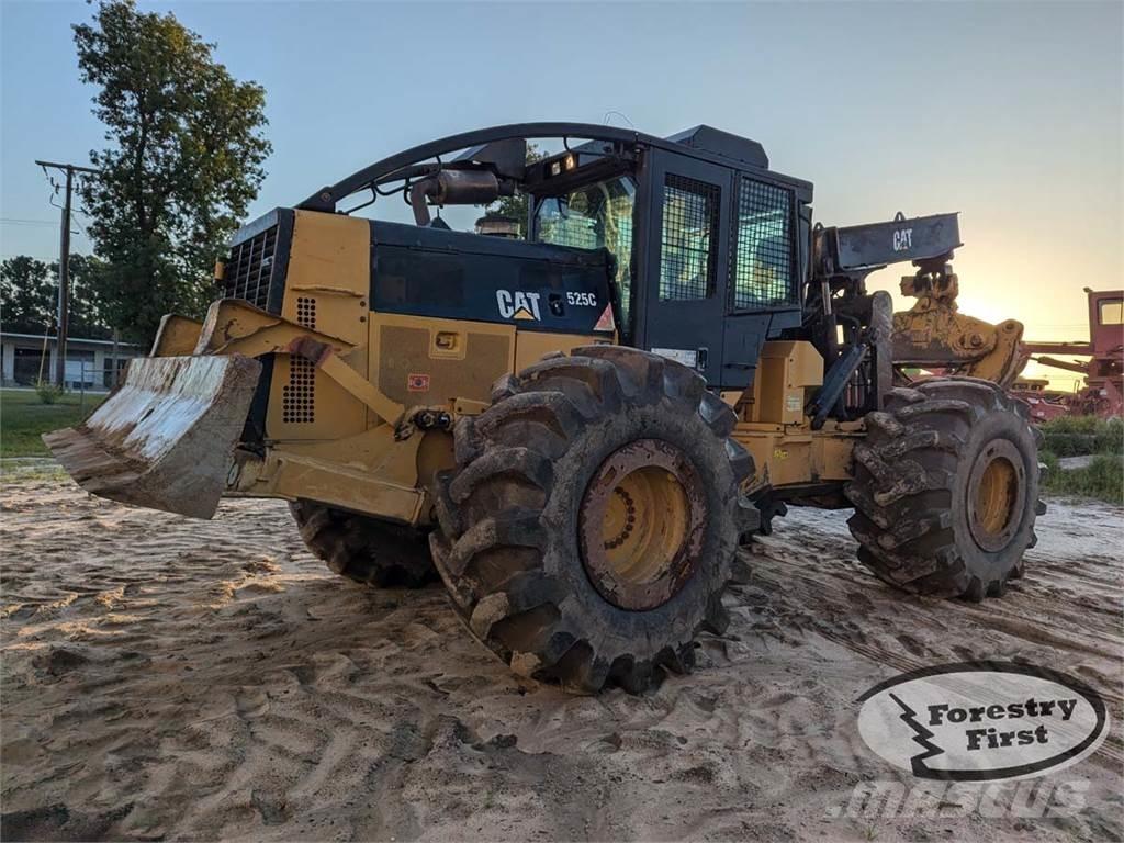 CAT 525C Udslæbningstraktorer