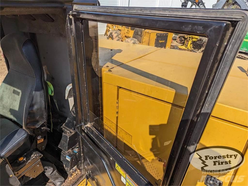 CAT 559D Knuckleboom læssere
