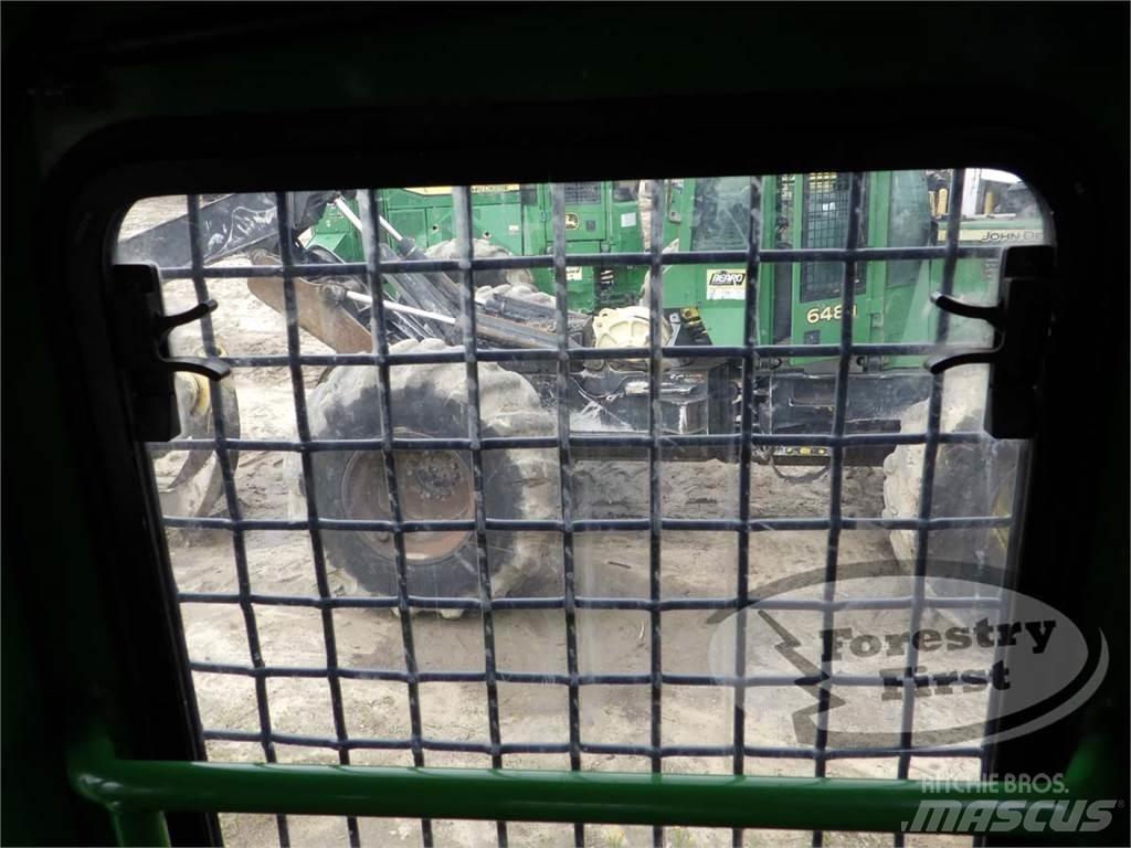 John Deere 643L Fældebunkelæggere