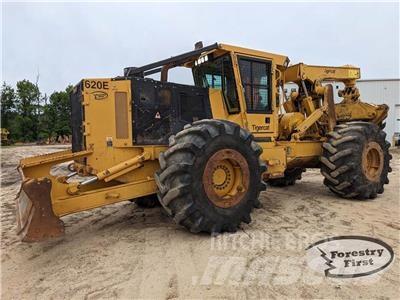 Tigercat 620E Udslæbningstraktorer