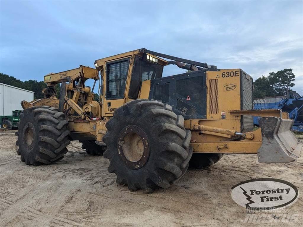 Tigercat 630E Udslæbningstraktorer