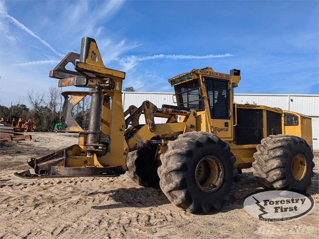 Tigercat 720E Fældebunkelæggere