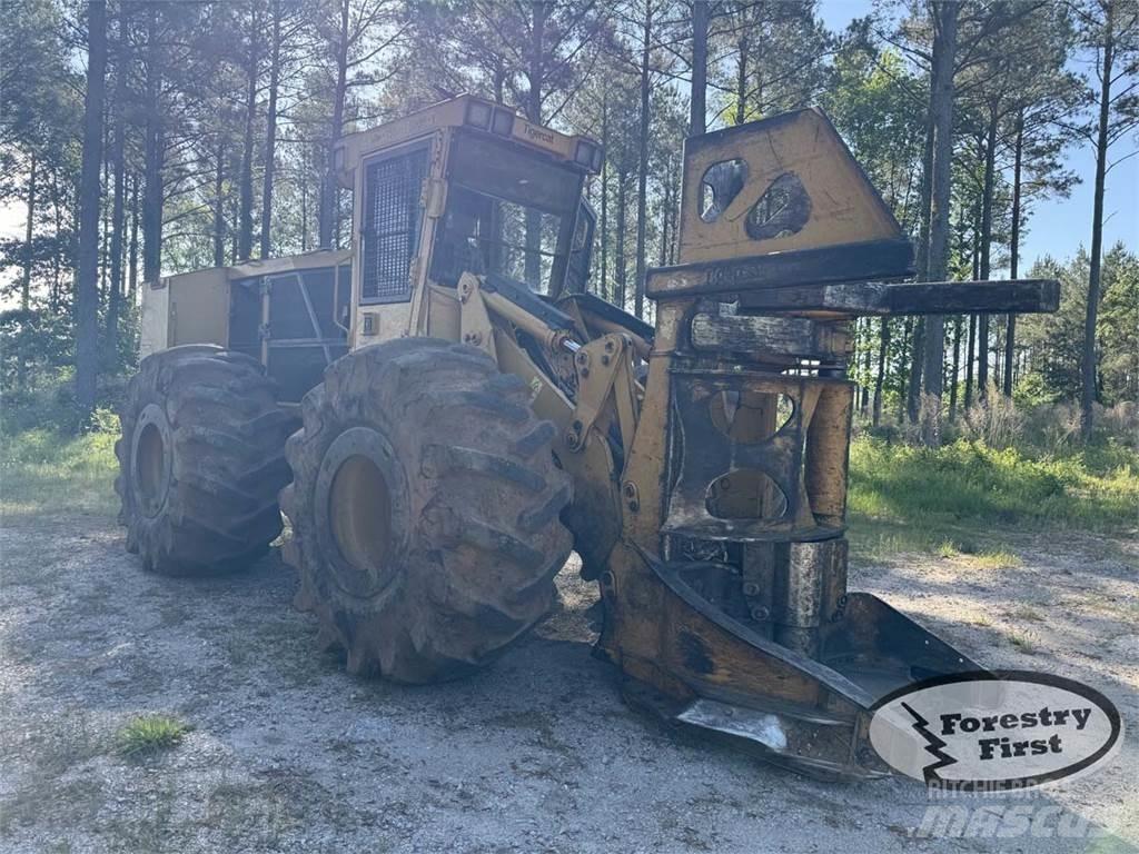 Tigercat 720G Fældebunkelæggere