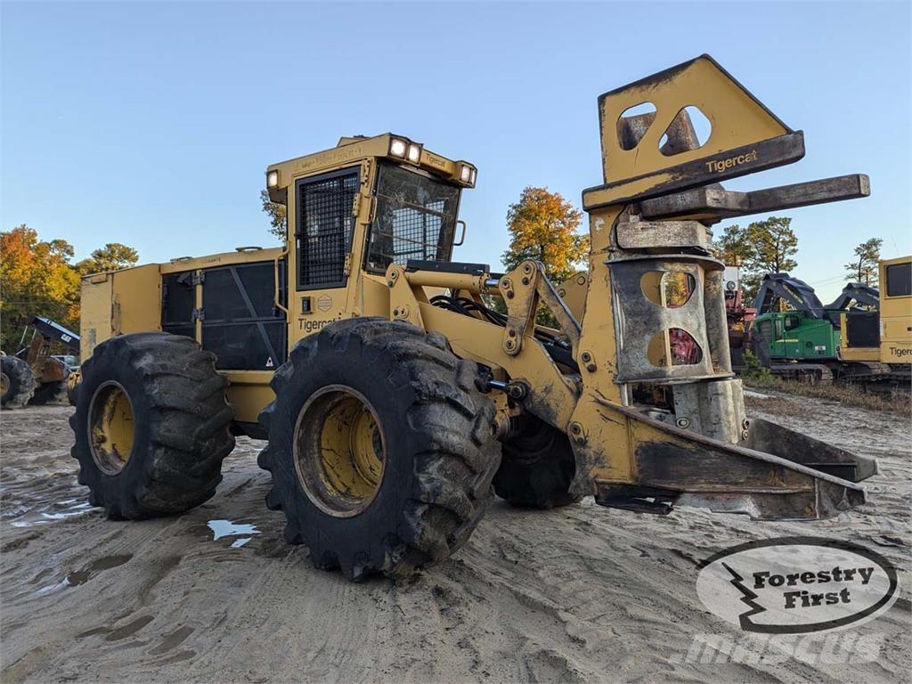 Tigercat 720G Fældebunkelæggere