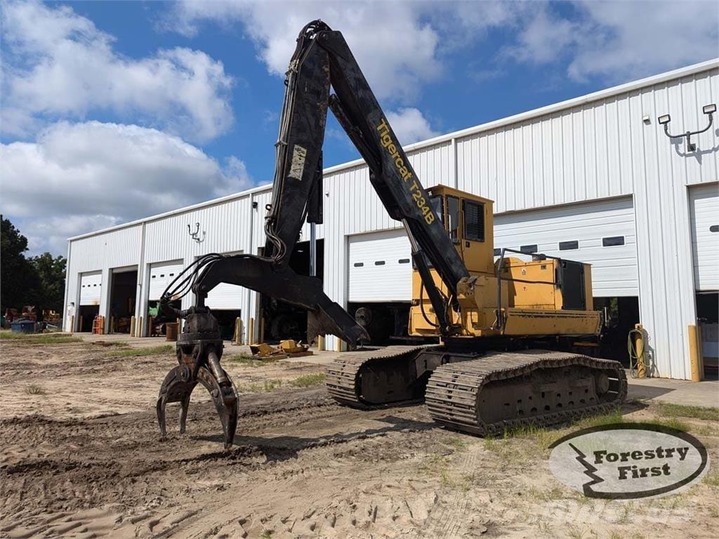 Tigercat T234B Knuckleboom læssere