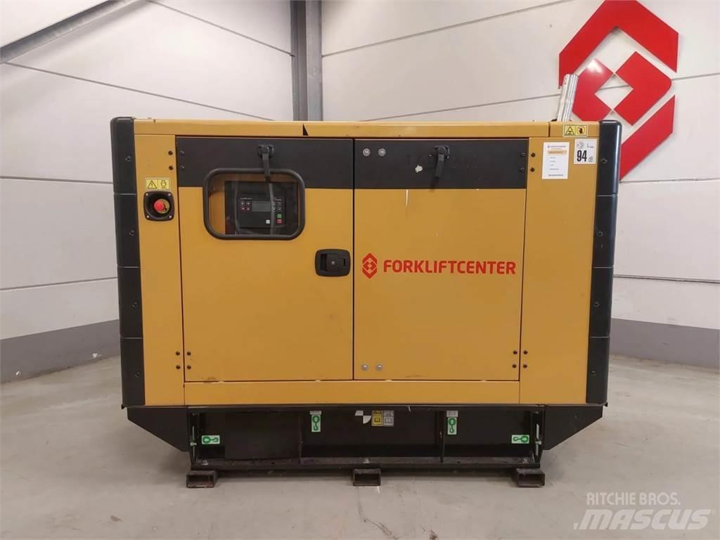 CAT DE33E0 Trucks - Andet