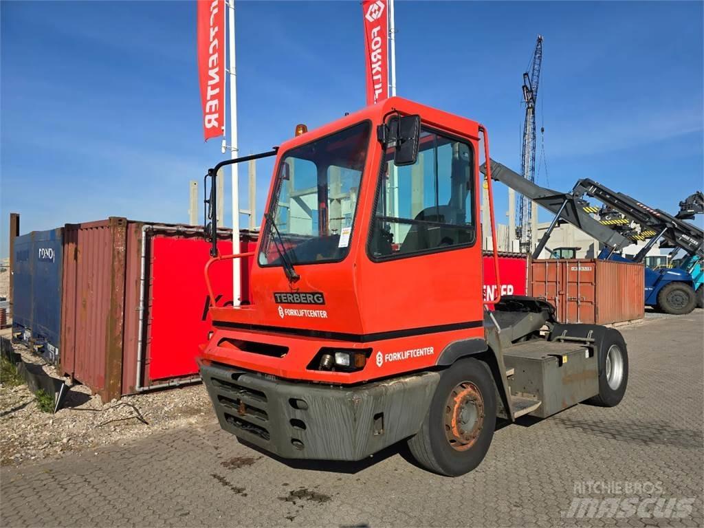 Terberg YT182 Terminaltraktorer