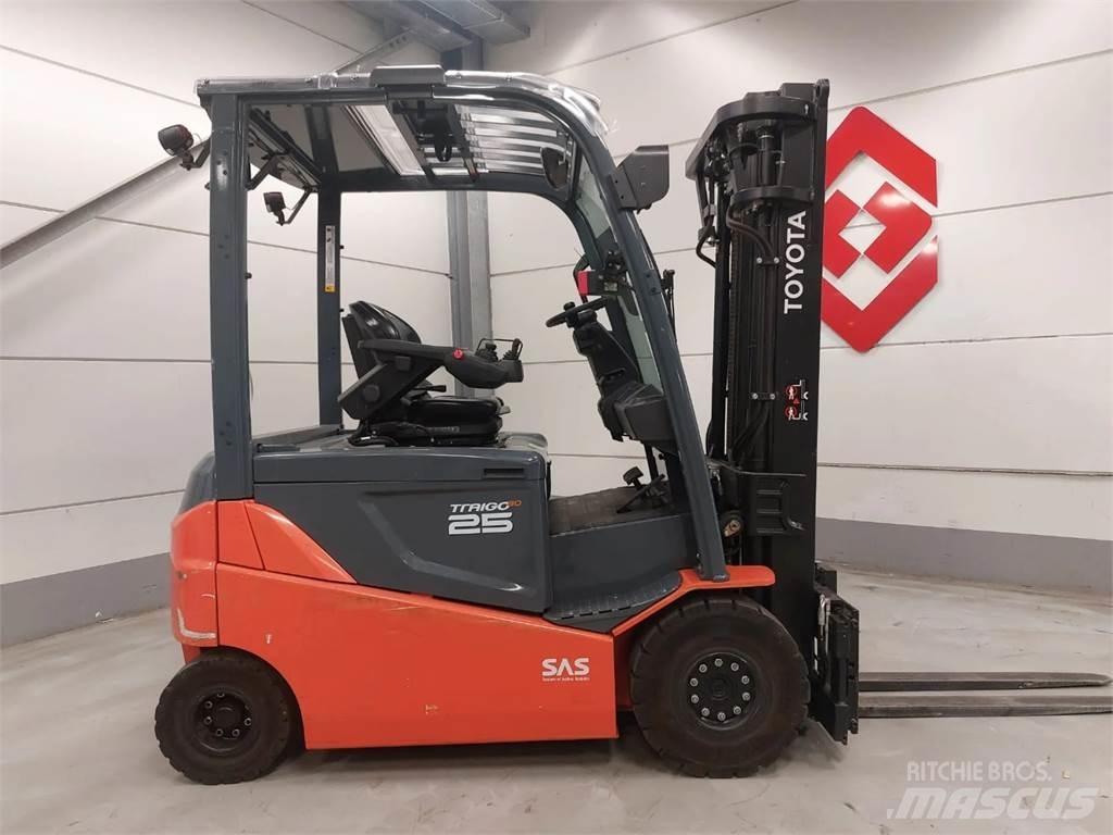 Toyota 8FBMKT25 El gaffeltrucks