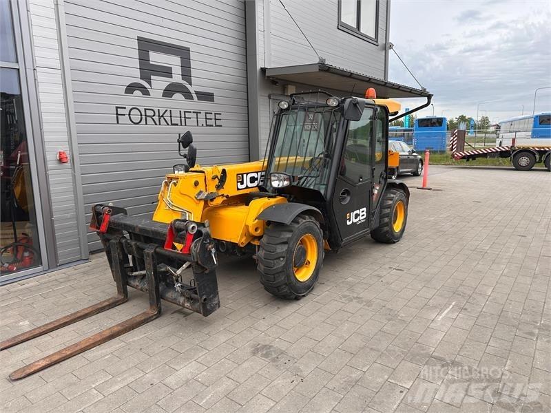 JCB 525-60 Teleskoplæssere