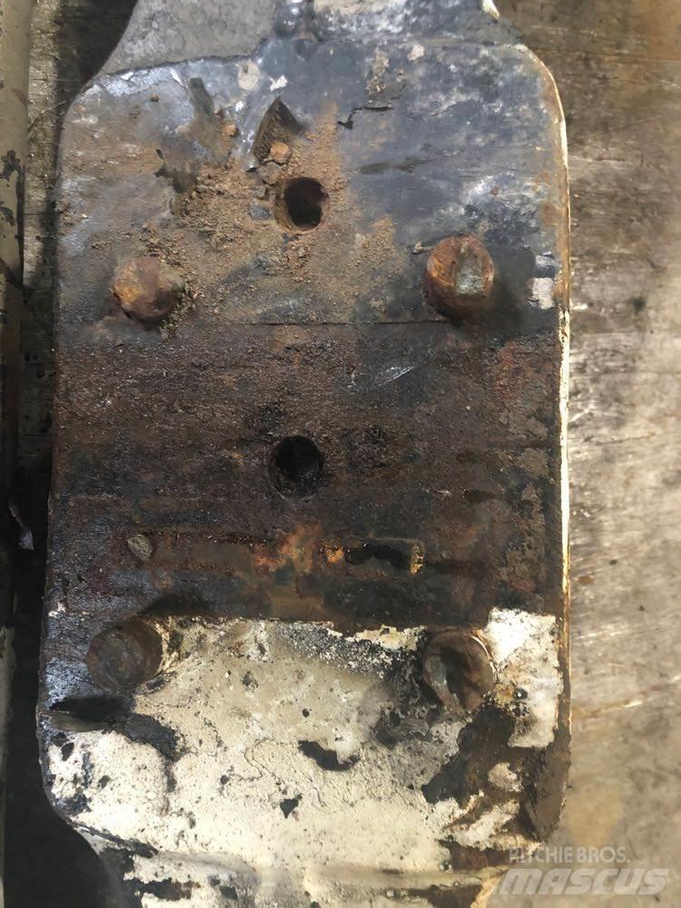 Eaton 20F4 Aksler