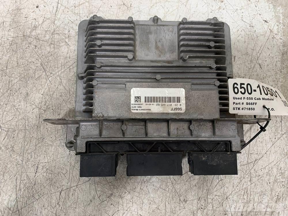 Ford F-550 Kabiner og interiør