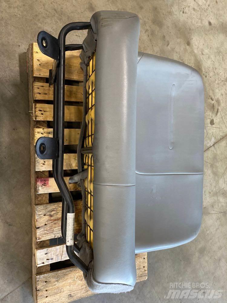 Ford F750 Transport – Andet
