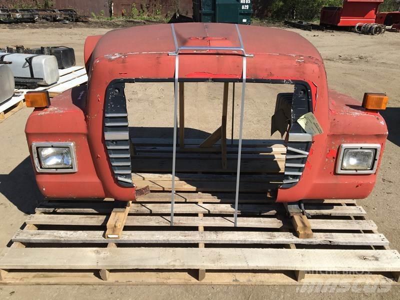 Ford L9000 Kabiner og interiør