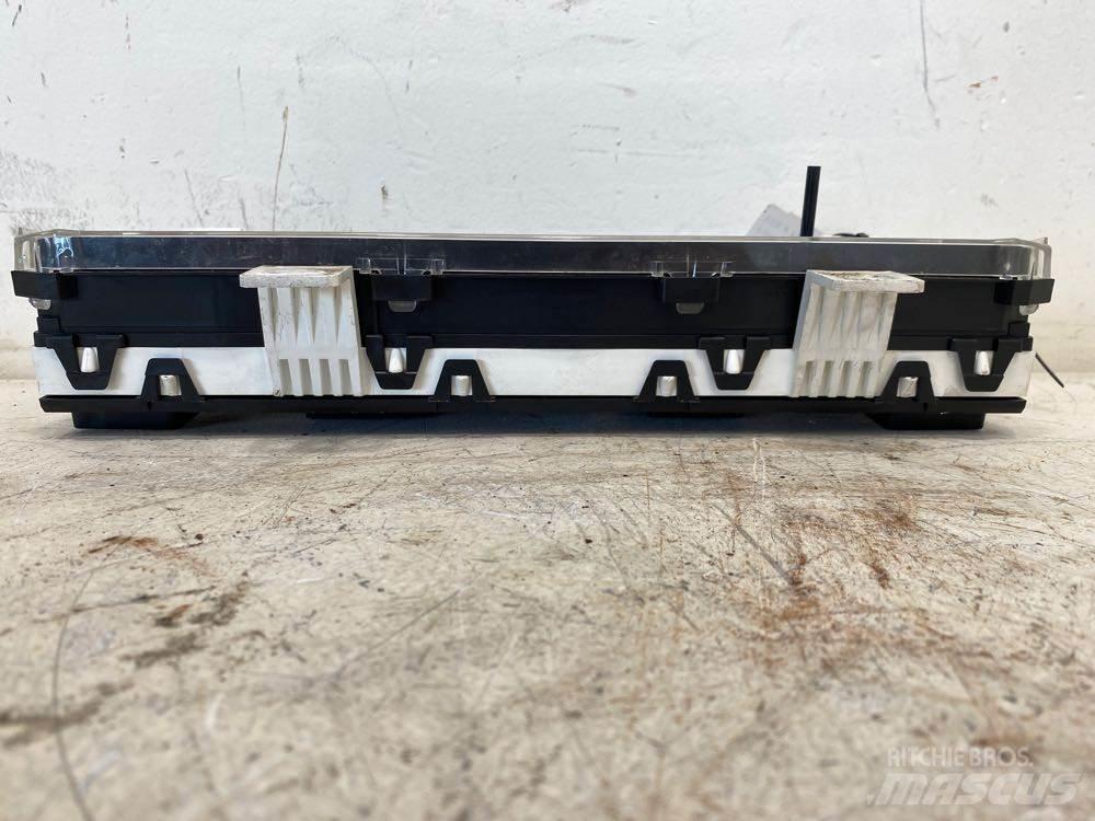 GMC W4500 Transport – Andet