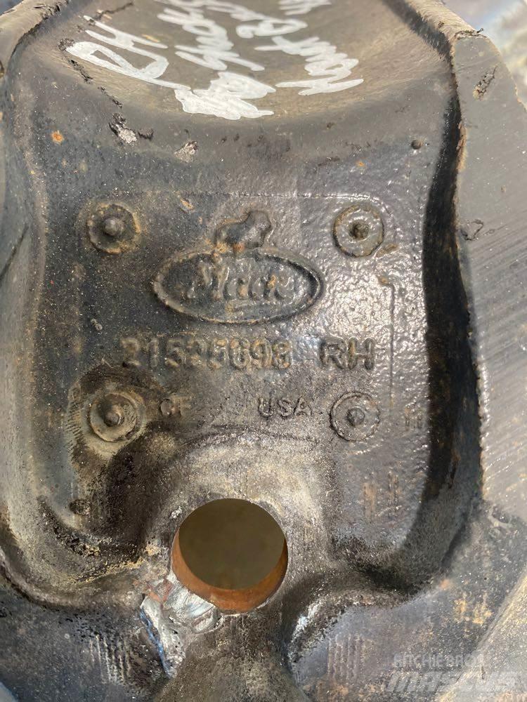 Mack CXU Chassis og suspension