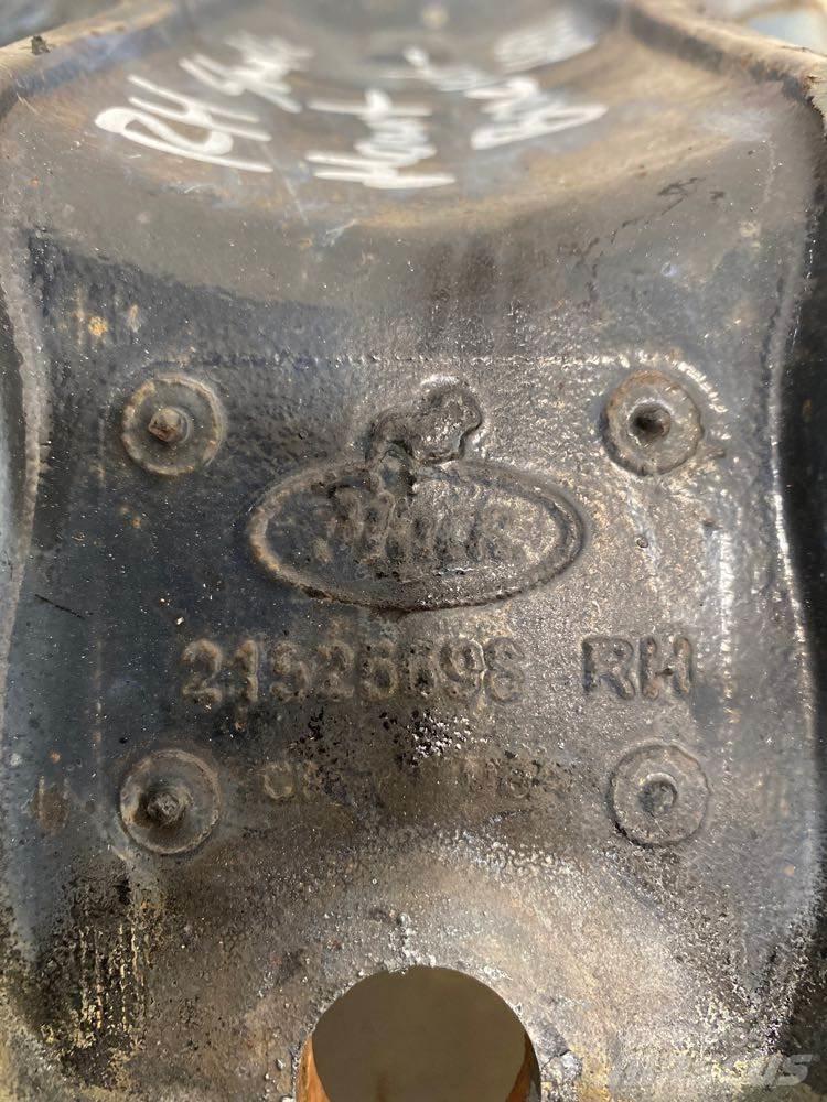 Mack CXU Chassis og suspension