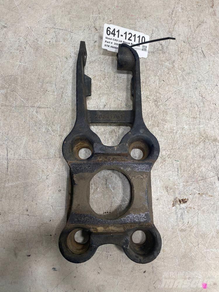 Mack CXU Chassis og suspension