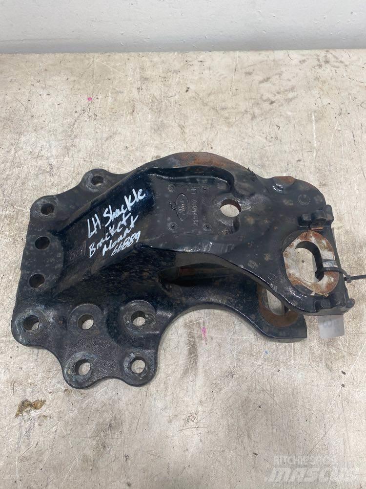 Mack CXU Chassis og suspension