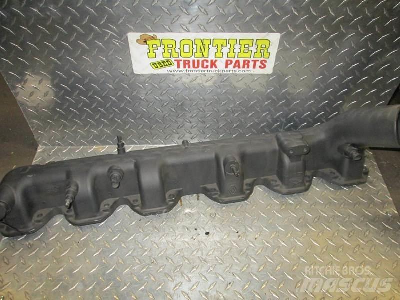 Mack E7 Transport – Andet