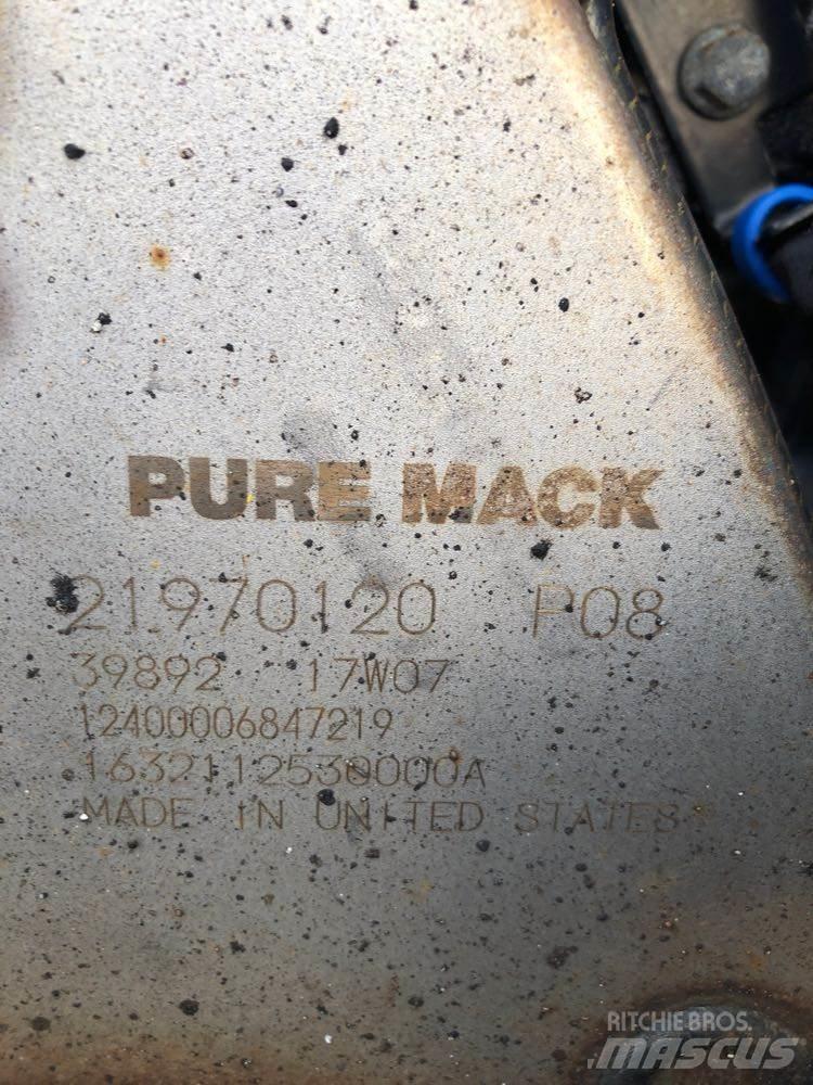 Mack MP7 Transport – Andet