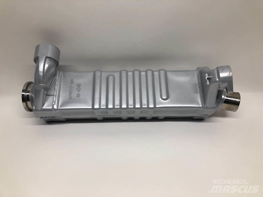 Mack MP7 Transport – Andet