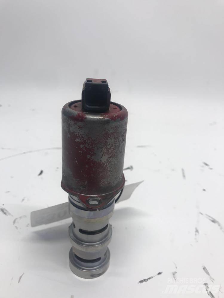 Mack MP7 Transport – Andet