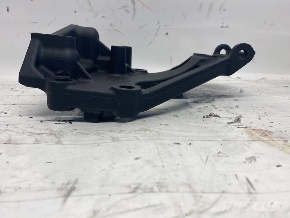 Mack MP8 Transport – Andet