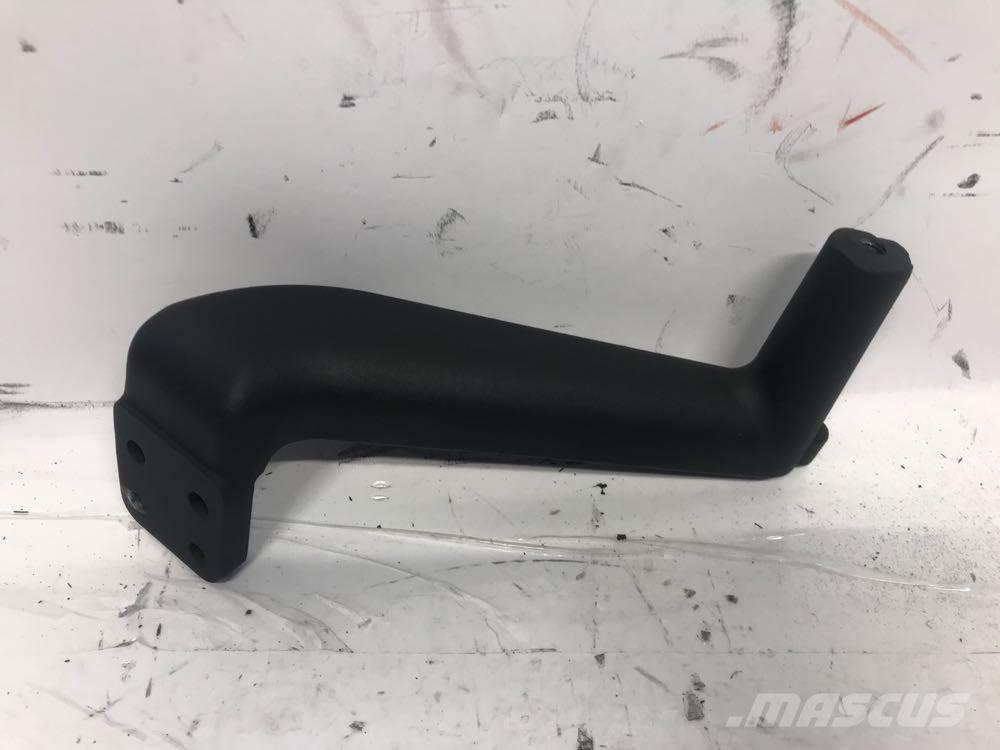 Mack MP8 Transport – Andet