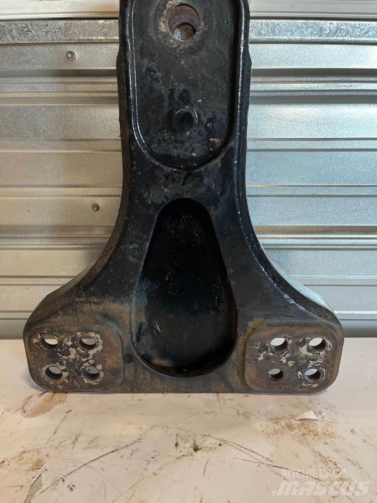  Neway Chassis og suspension
