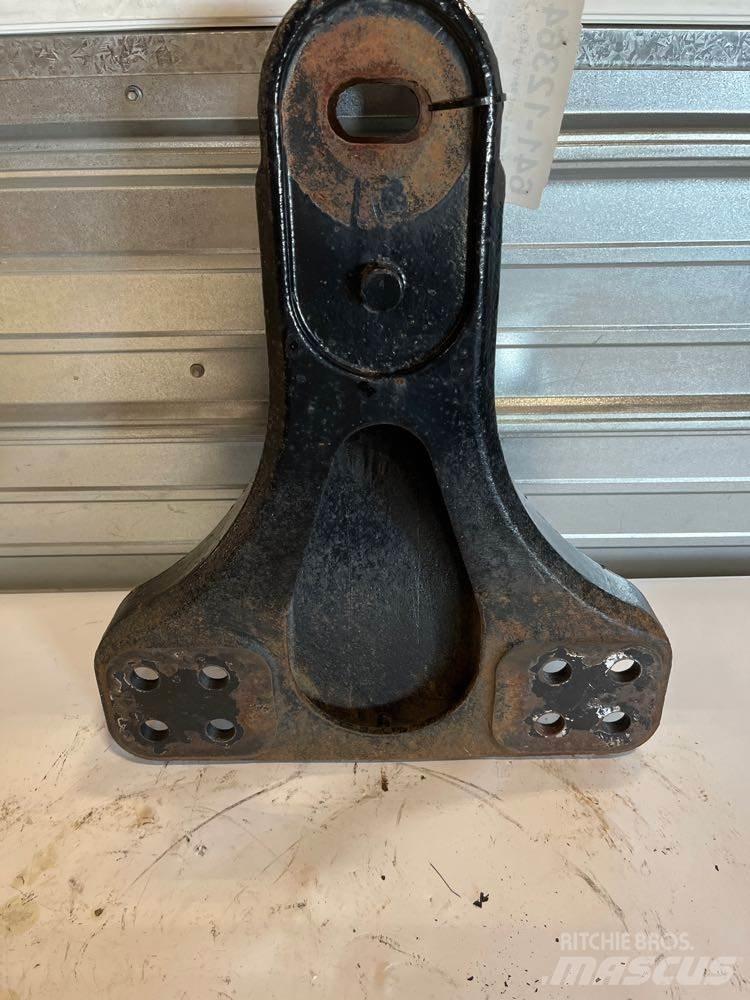  Neway Chassis og suspension