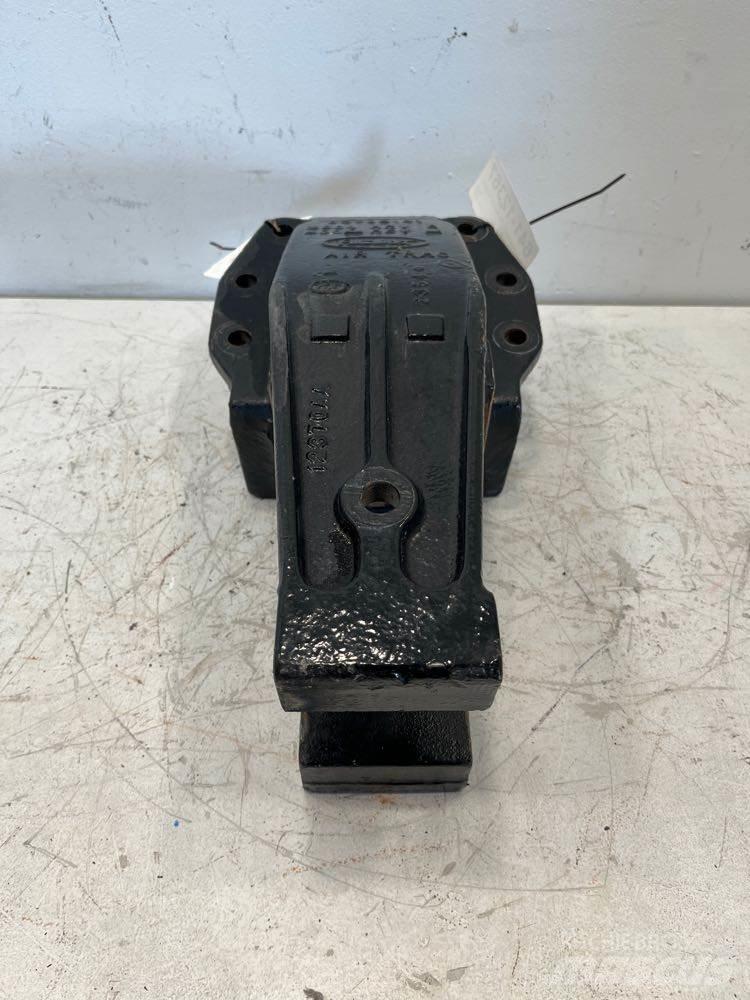 Peterbilt  Chassis og suspension