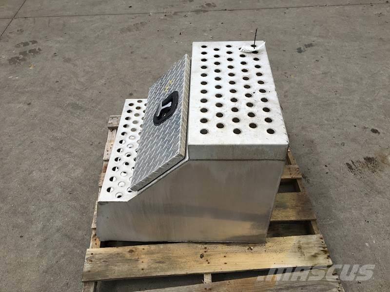 Volvo VNL Transport – Andet