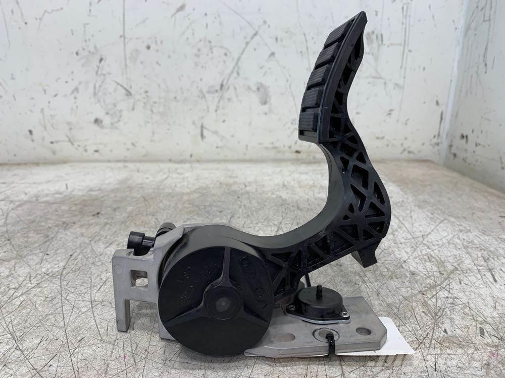 Volvo VNL Transport – Andet