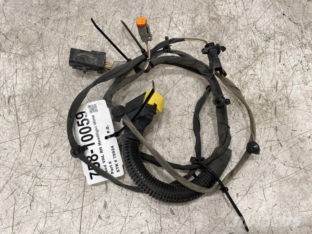 Volvo VNL Transport – Andet