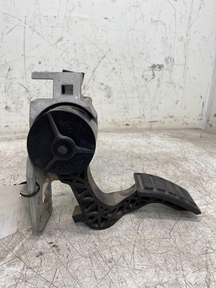 Volvo VNL Transport – Andet