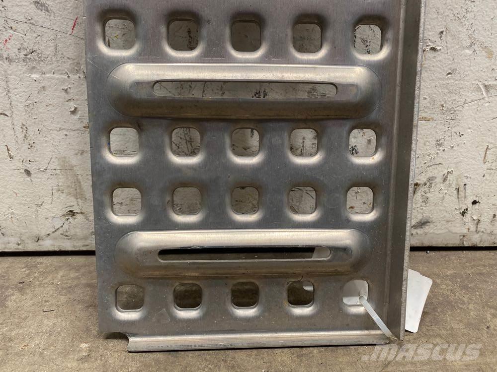 Volvo VNL Transport – Andet