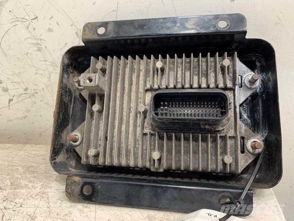 Volvo VNL Transport – Andet