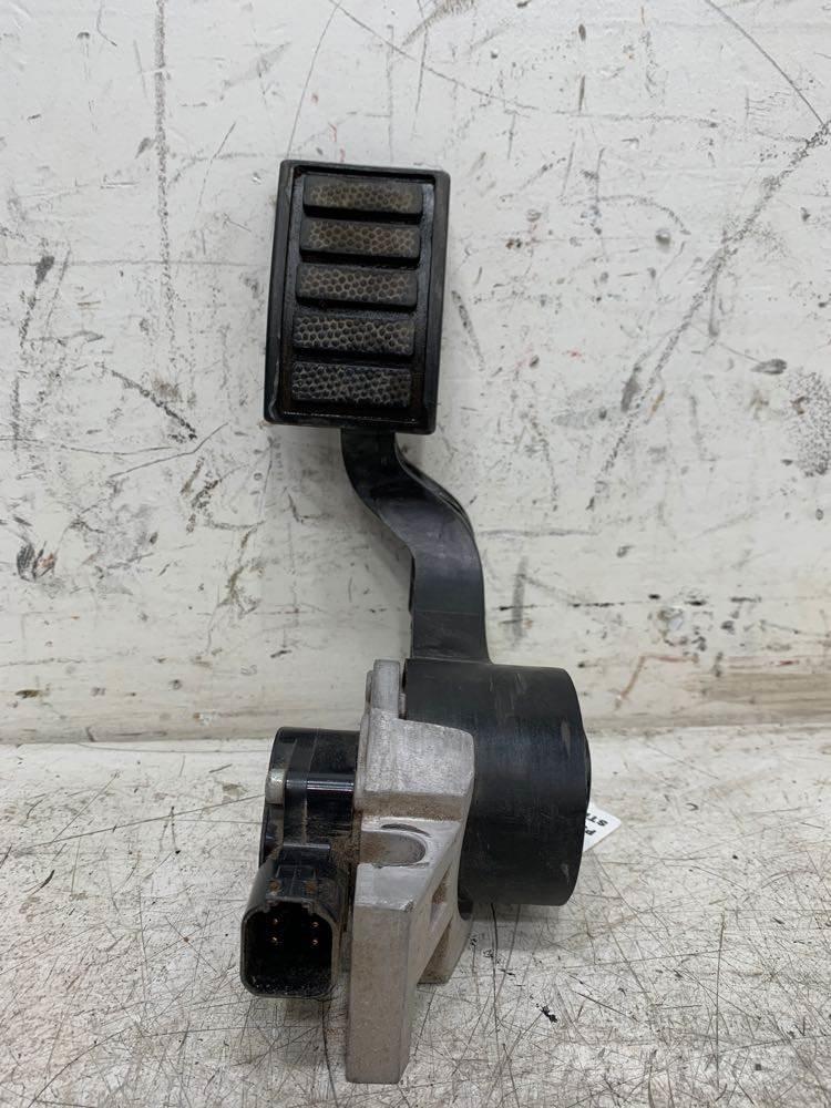 Volvo VNL Transport – Andet