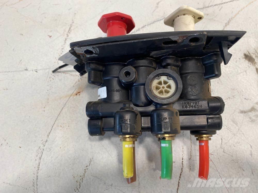 Volvo VNL Transport – Andet