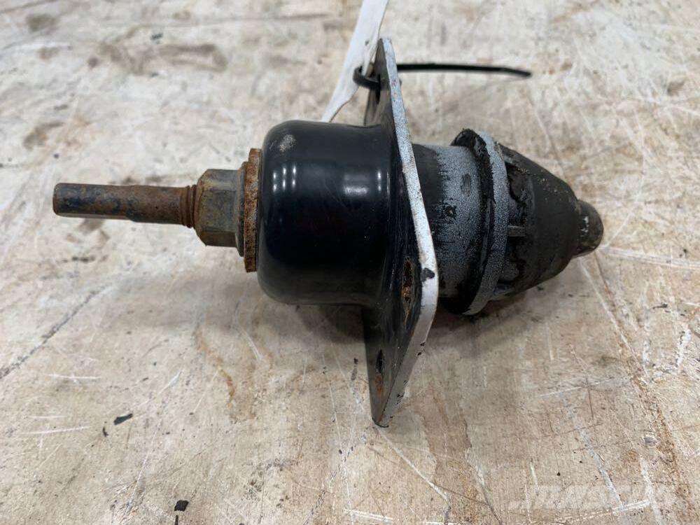 Volvo VNL Transport – Andet