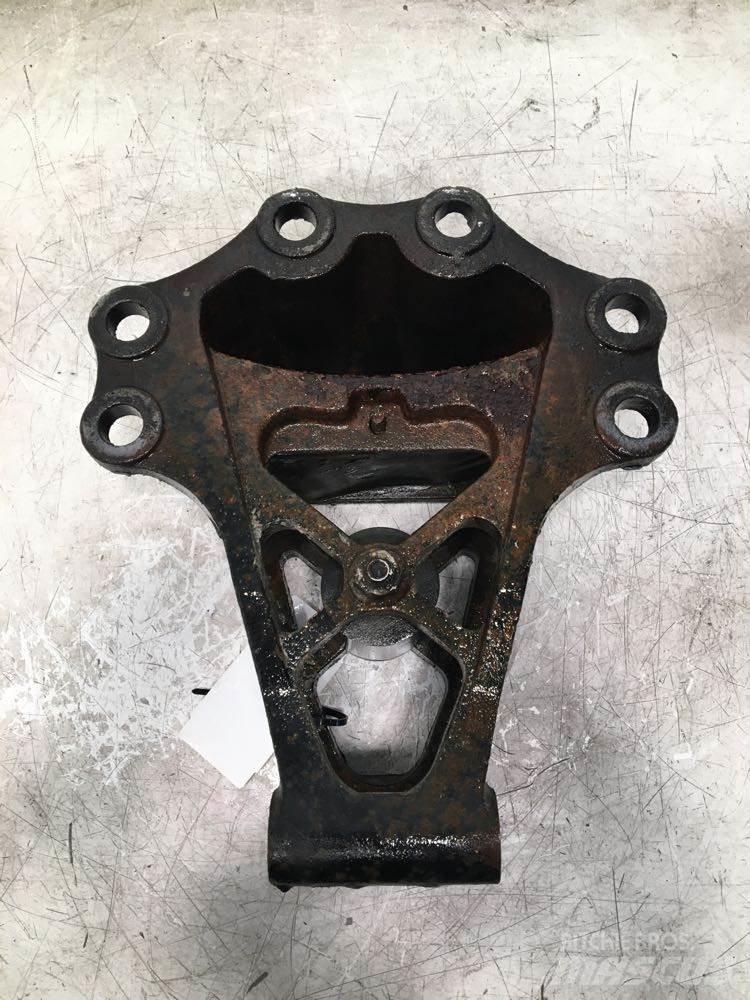 Volvo WCA Chassis og suspension
