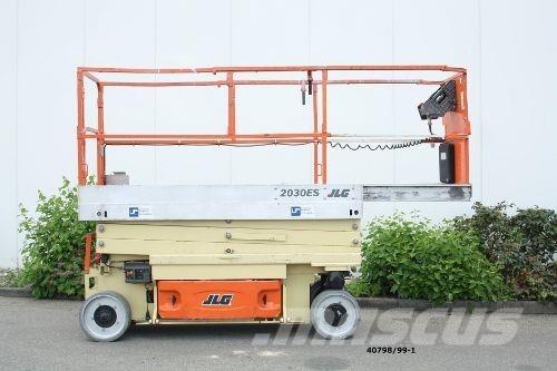 JLG 2030 ES Saxlifte