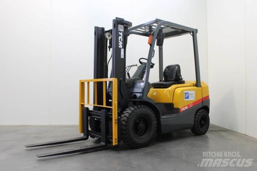 TCM FD 25 T 3 Diesel gaffeltrucks