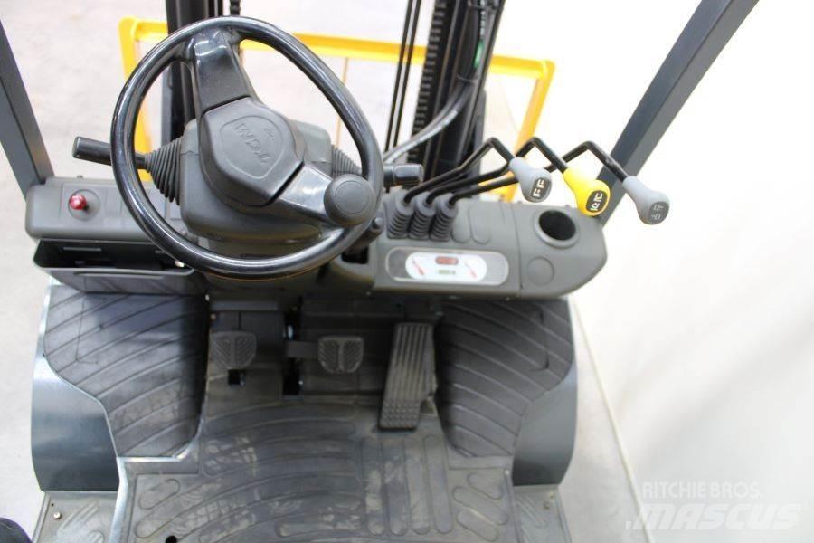 TCM FD 25 T 3 Diesel gaffeltrucks