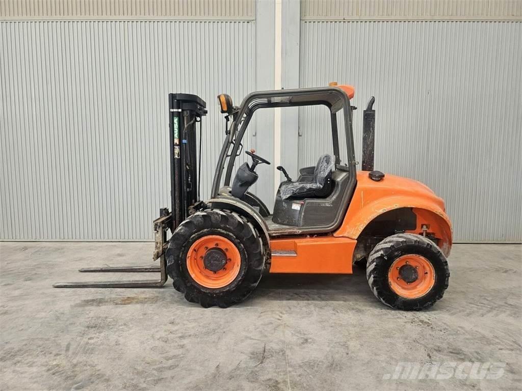 Ausa C250H Terrængående gaffeltruck