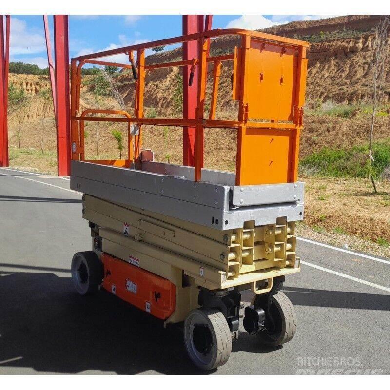 JLG 2030 ES Saxlifte