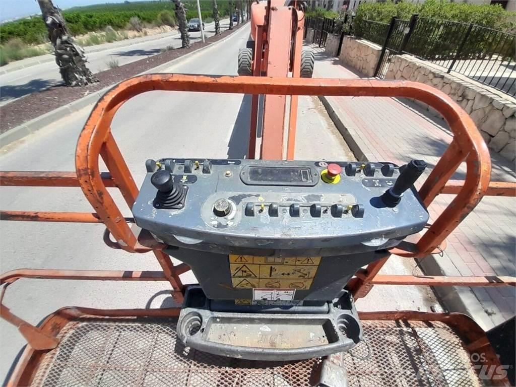 JLG 860SJ Teleskoplifte