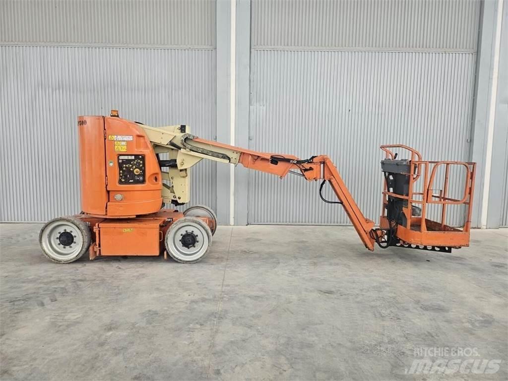 JLG E300AJP Bomlifte med knækarm