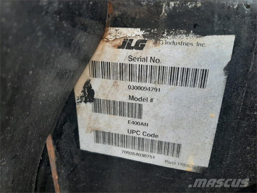 JLG E400AN Bomlifte med knækarm