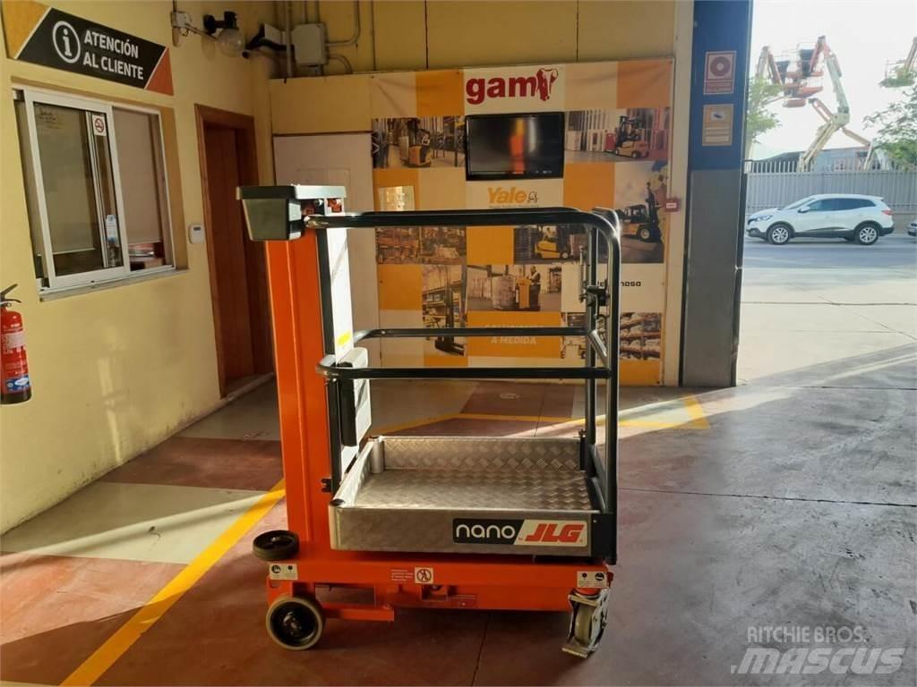 JLG NANO Søjlelifte
